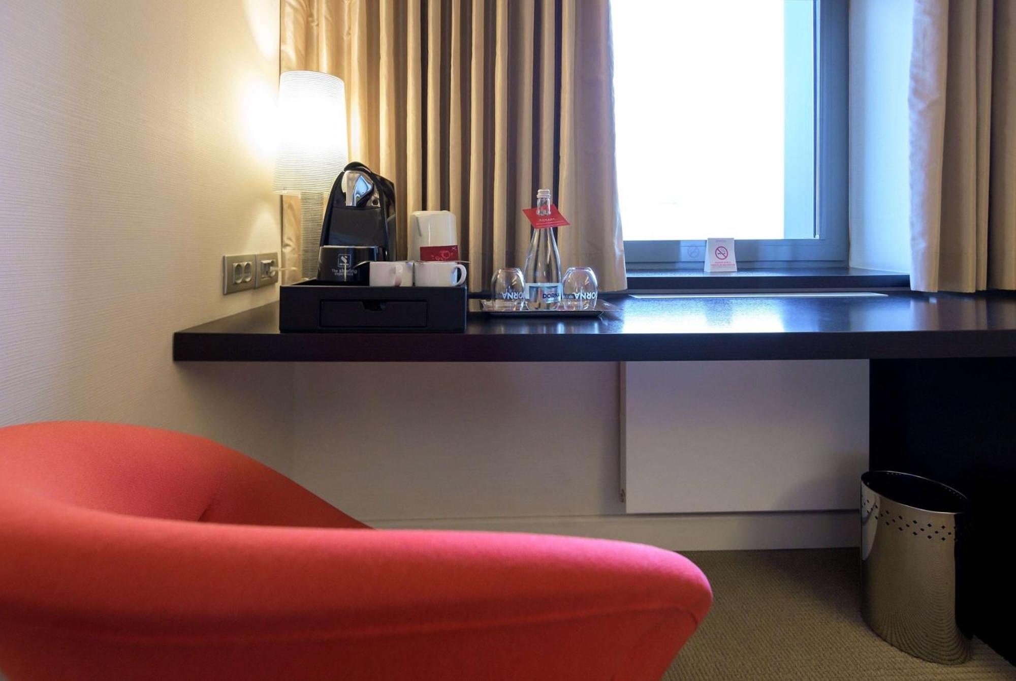 Ramada Plaza By Wyndham Bucharest Convention Center Hotel Exterior foto