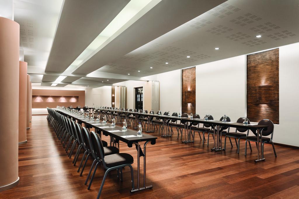 Ramada Plaza By Wyndham Bucharest Convention Center Hotel Exterior foto