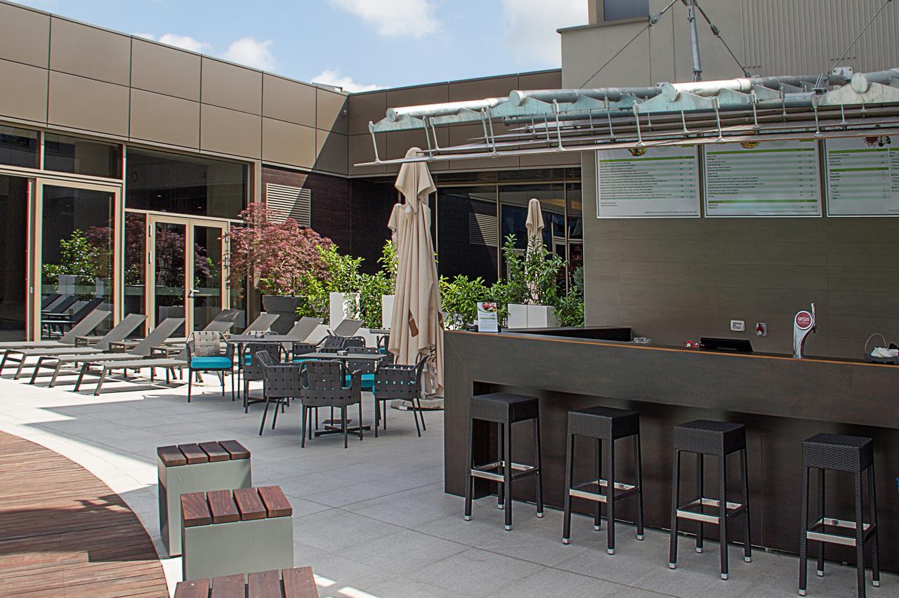 Ramada Plaza By Wyndham Bucharest Convention Center Hotel Exterior foto