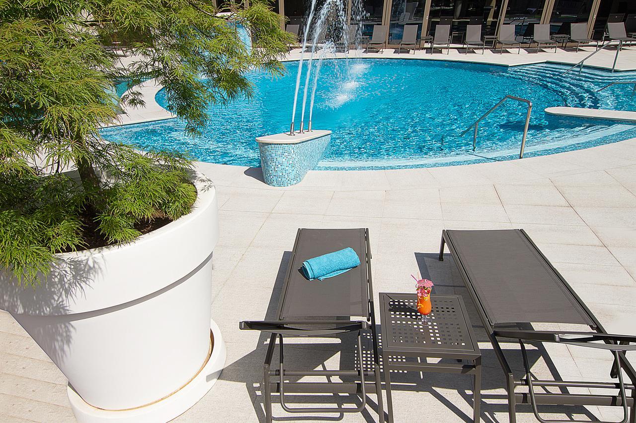 Ramada Plaza By Wyndham Bucharest Convention Center Hotel Exterior foto